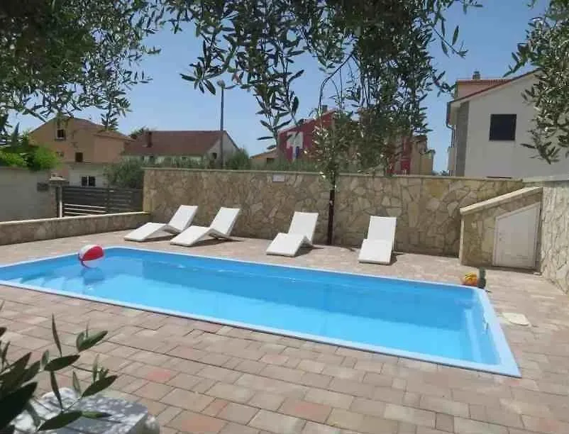 Villa Tina Biograd Na Moru 0*,  Chorvatsko